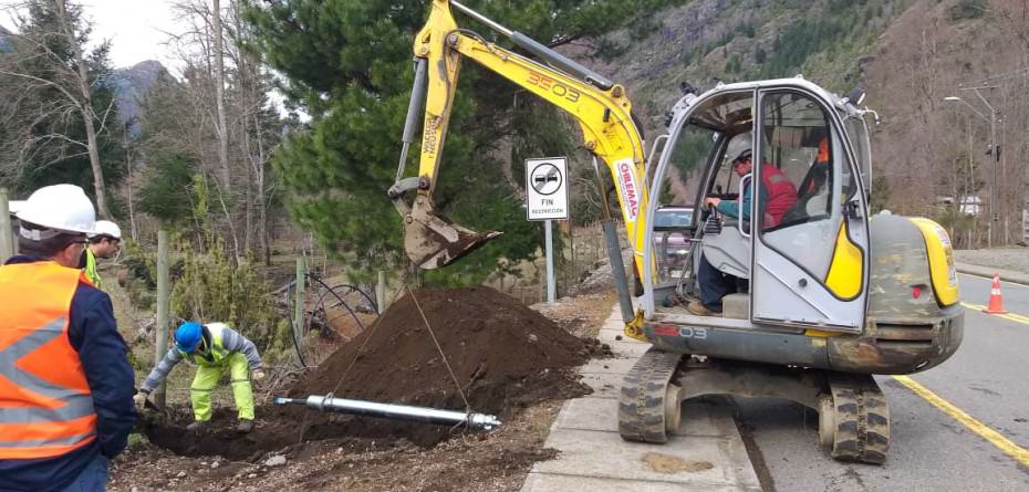 Instalación subterránea de uniones domiciliarias de alcantarillado, Currarehue